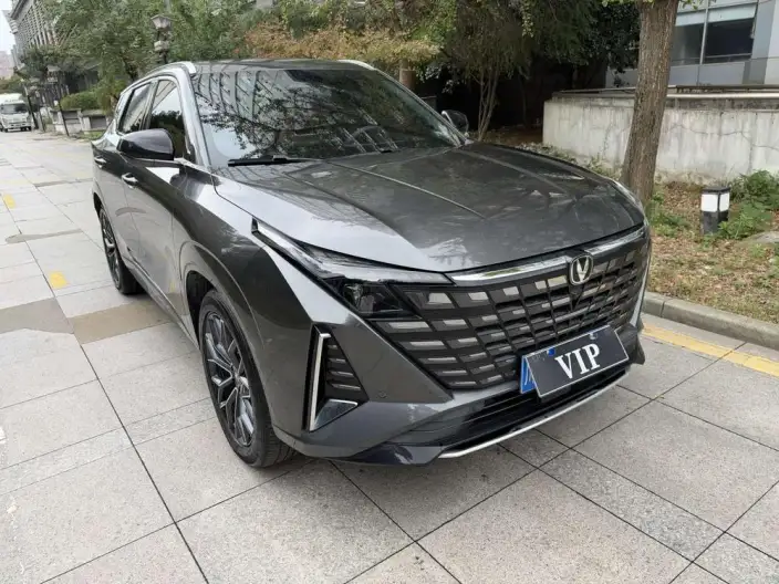 Changan UNI-Z 2025 Model 1.5T DCT Noble Model – фото 3