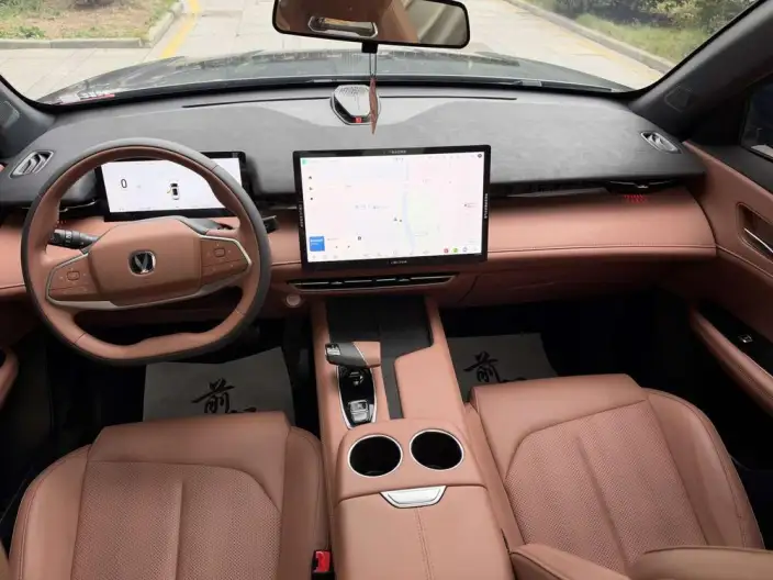 Changan UNI-Z 2025 Model 1.5T DCT Noble Model – фото 8
