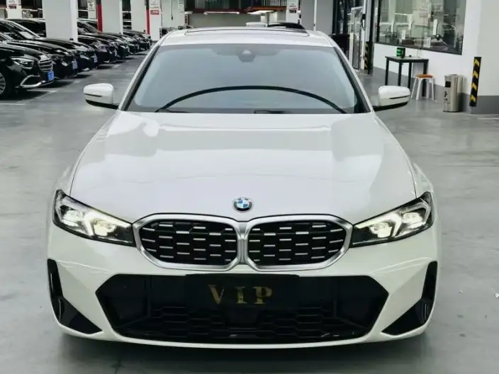 BMW 3 Series 2025 Model 325Li M Sports Set – фото 2