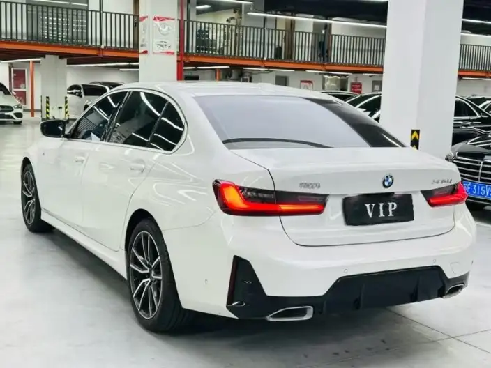 BMW 3 Series 2025 Model 325Li M Sports Set – фото 4