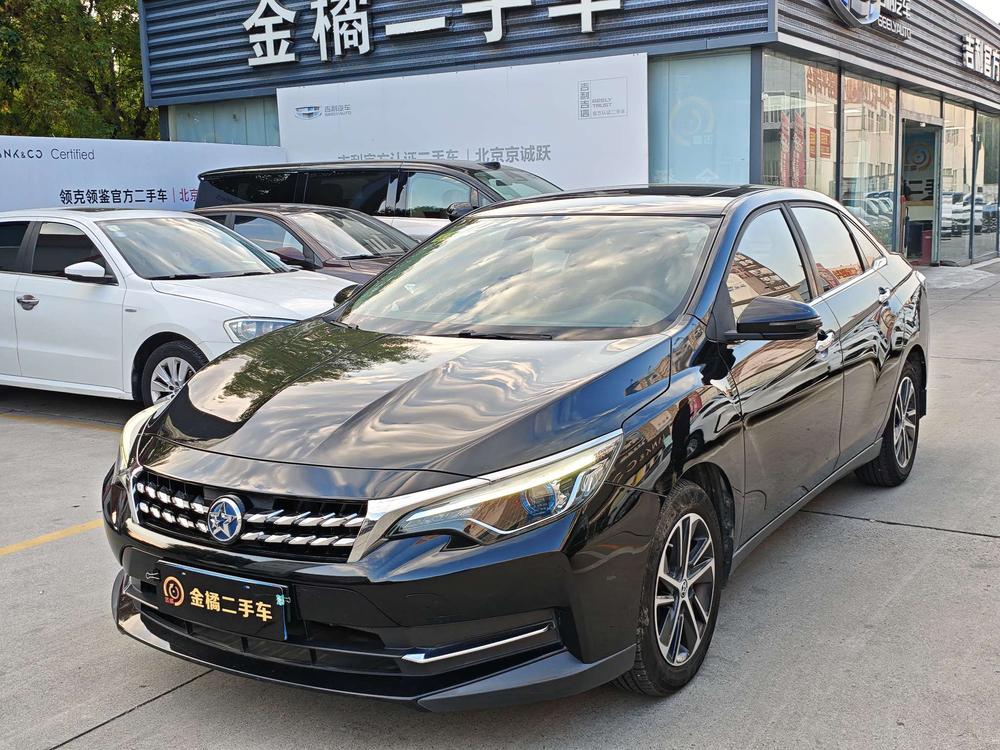 Venucia D60 Модель 2019 года 1.6L XL Manual Smart Connect Elite Edition