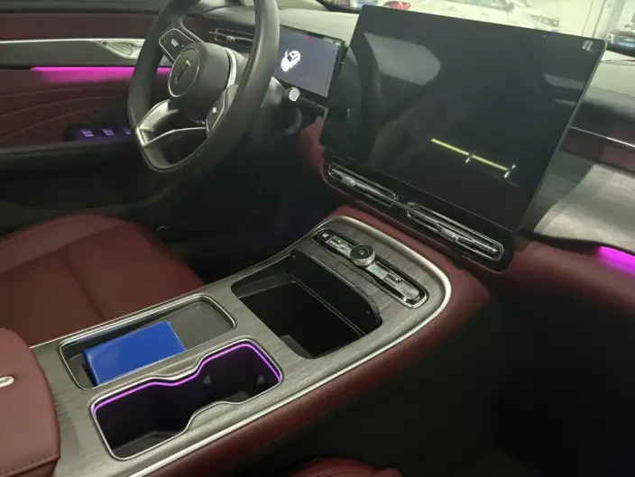 Hongqi H5 2026 Model 2.0T Automatic Flag Ling Pro Edition – фото 7
