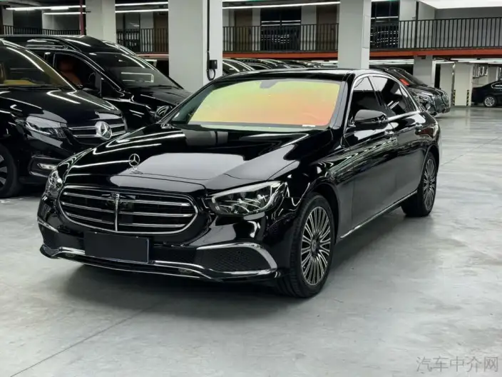 Mercedes-Benz E-Class 2022 Model Facelift E 300 L Fashion Model sedan – фото 1