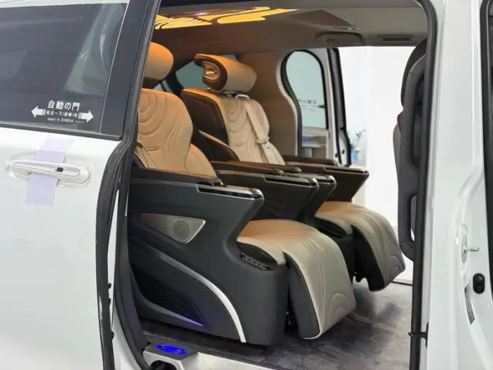 Toyota Sienna 2023 Model Hybrid 2.5L Comfort Edition – фото 7