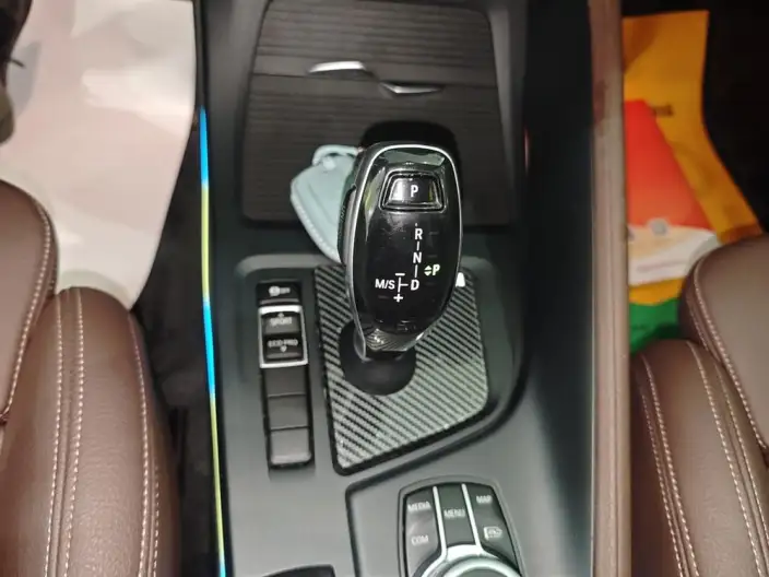 BMW X1 2021 Model sDrive25Li Leading Model – фото 9