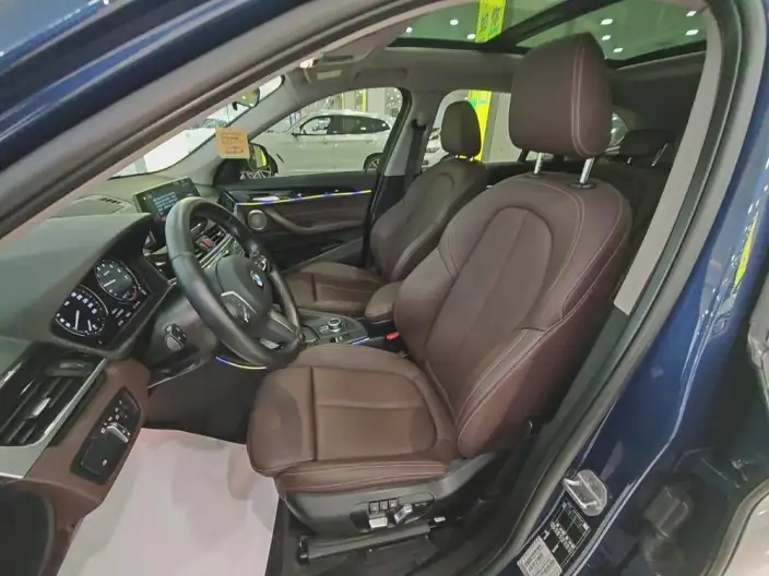 BMW X1 2021 Model sDrive25Li Leading Model – фото 10