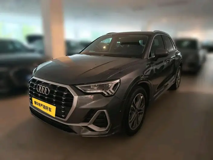 AUDI Q3 2022 Model 40 TFSI Fashion Dynamic Model – фото 1