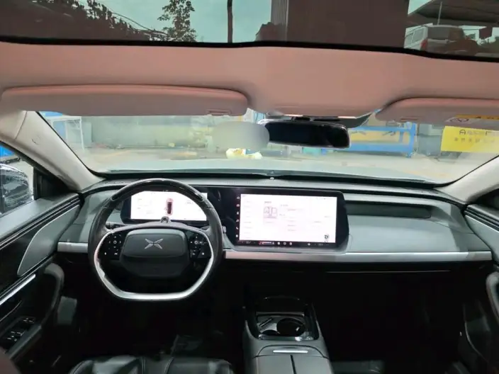 XPeng P7 2022 Model 586G – фото 5