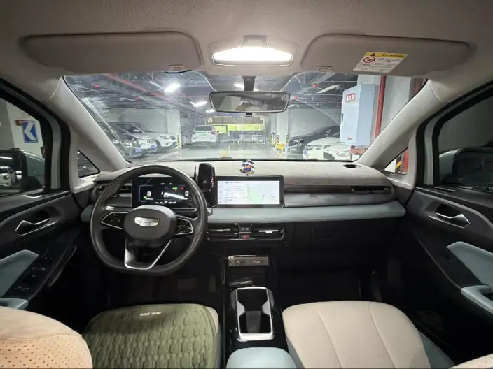 Geely Geometry E Firefly 2024 Model 401KM Xingguang – фото 6