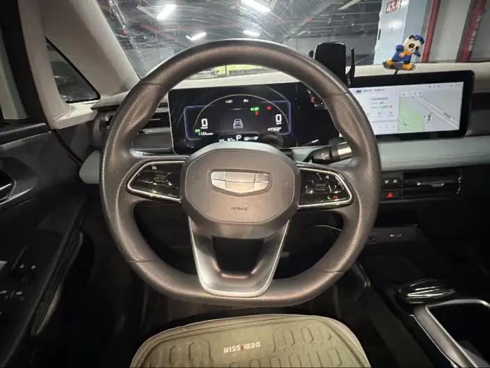 Geely Geometry E Firefly 2024 Model 401KM Xingguang – фото 9