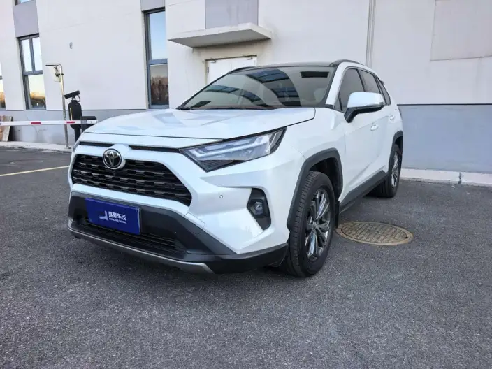 Toyota RAV4 2023 Model 2.0L CVT 2WD Fashion PLUS Edition – фото 1