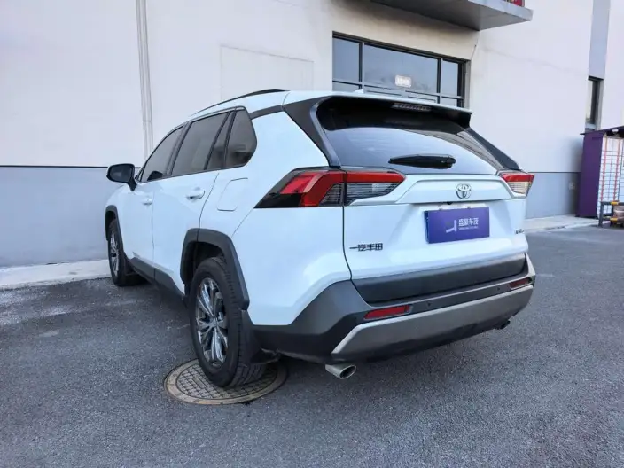 Toyota RAV4 2023 Model 2.0L CVT 2WD Fashion PLUS Edition – фото 5