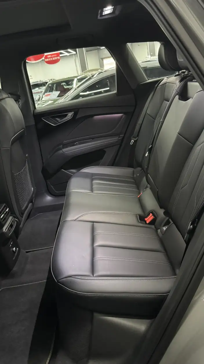 Audi Q4 e-tron 2024 Model 40 e-tron Chuangxing Edition – фото 9