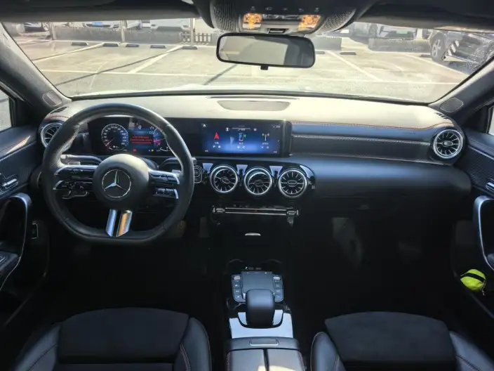 Mercedes-Benz A-class 2024 Model A 200 L Fashion Edition – фото 8