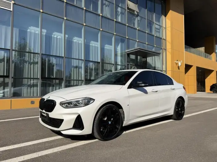 BMW 1 Series 2021 Model Facelift 125i M Sports Night Edition – фото 1