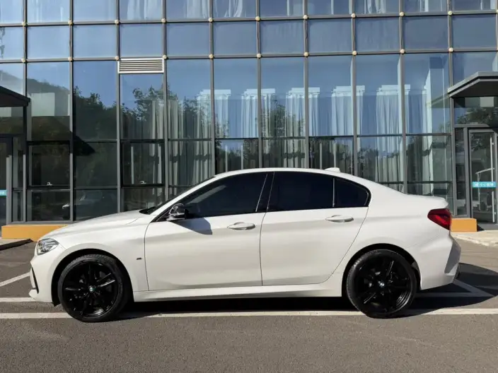 BMW 1 Series 2021 Model Facelift 125i M Sports Night Edition – фото 4