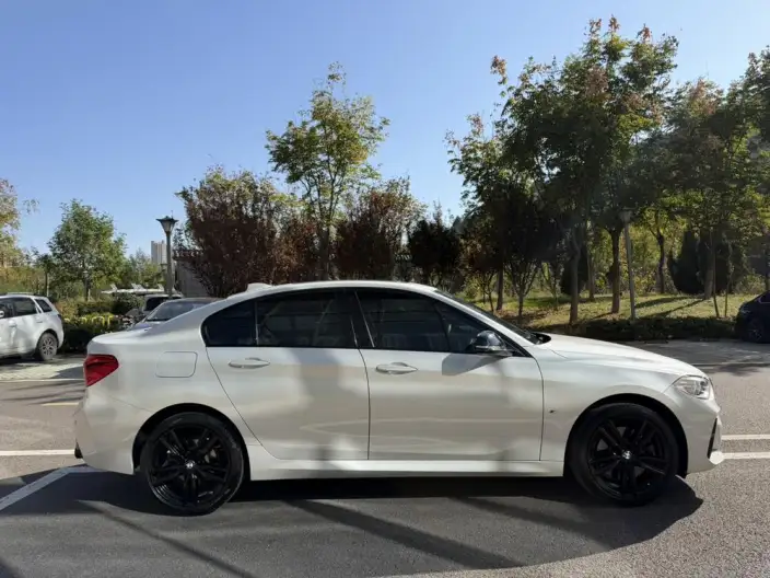 BMW 1 Series 2021 Model Facelift 125i M Sports Night Edition – фото 8