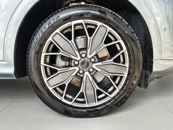 Audi Q5L 2026 Model 2.0T Smart Hybrid Luxury Model – фото 6