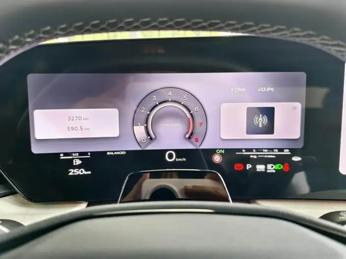 Audi Q5L 2026 Model 2.0T Smart Hybrid Luxury Model – фото 10