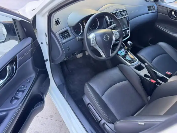 Nissan Tiida 2021 Model 1.6L CVT Zhixing Edition – фото 8