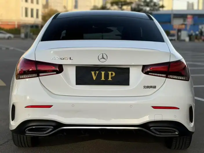 Mercedes-Benz A-class 2022 Model Facelift A 200 L Sports sedan Dynamic Edition – фото 5