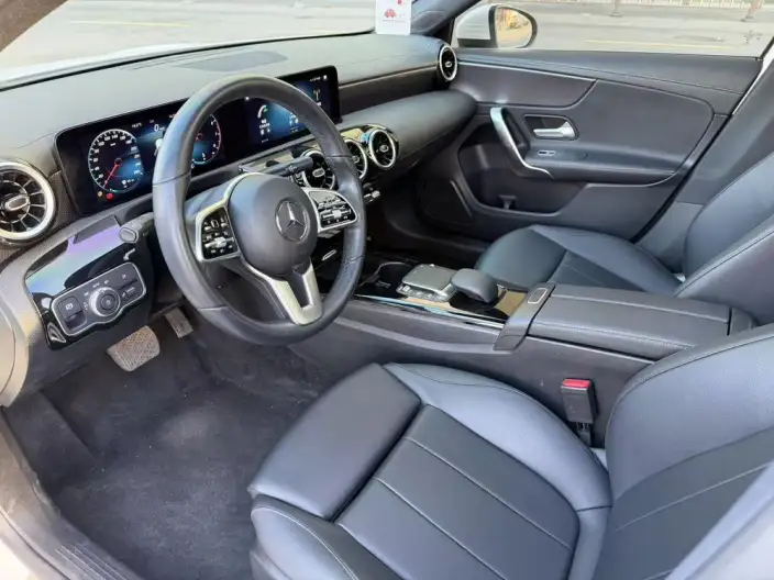 Mercedes-Benz A-class 2022 Model Facelift A 200 L Sports sedan Dynamic Edition – фото 8