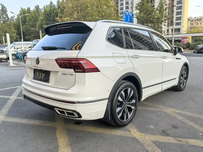 Volkswagen Tiguan L 2023 Model 330TSI 2WD R-Line Enjoy the version more – фото 6