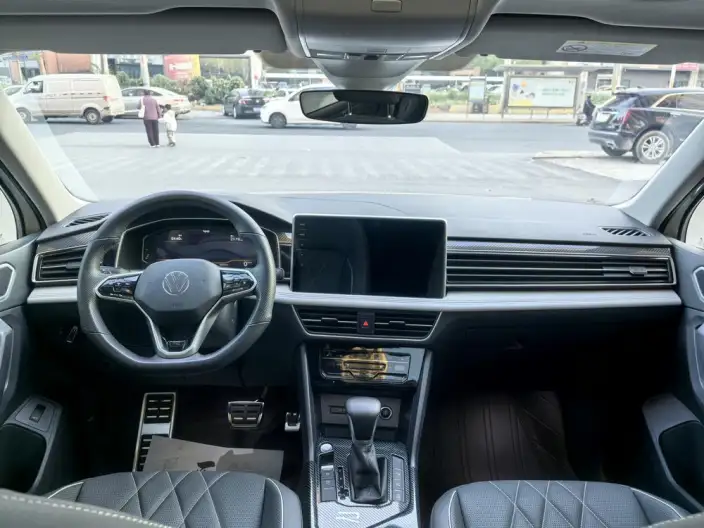 Volkswagen Tiguan L 2023 Model 330TSI 2WD R-Line Enjoy the version more – фото 8