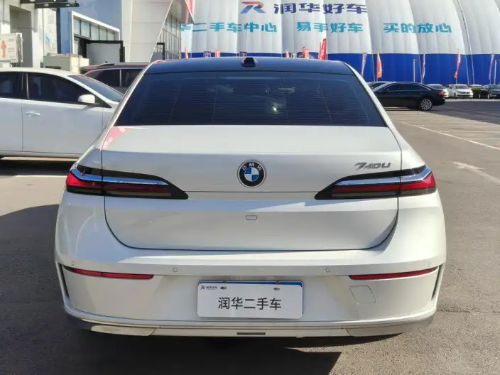 BMW 7 Series 2023 Model 740Li Leading Model Luxury Set – фото 3