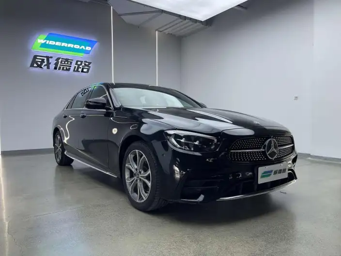 Mercedes-Benz E-Class 2023 Model E 300 L Fashion Model Sports sedan – фото 3