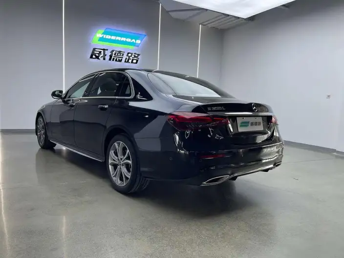Mercedes-Benz E-Class 2023 Model E 300 L Fashion Model Sports sedan – фото 4