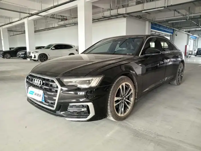 Audi A6L 2023 Model Facelift 40 TFSI Luxury Dynamic Model – фото 1