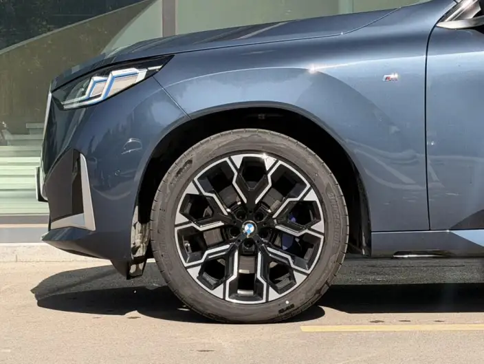 BMW X3 2025 Model xDrive30L Exclusive Model M Sports Set – фото 8