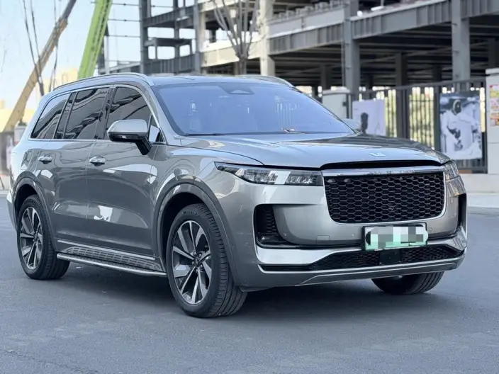 Li Auto ONE 2021 Model Extended Range 6 seat Edition – фото 3