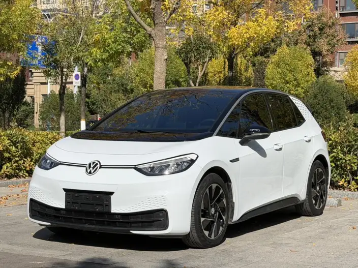 Volkswagen ID.3 2023 Model L Class Model Pure Smart Edition – фото 1