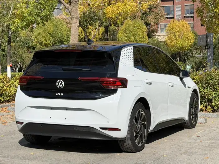 Volkswagen ID.3 2023 Model L Class Model Pure Smart Edition – фото 6