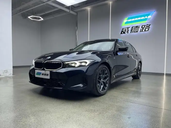 BMW 3 Series 2025 Model 330Li M Sports Night Set – фото 1