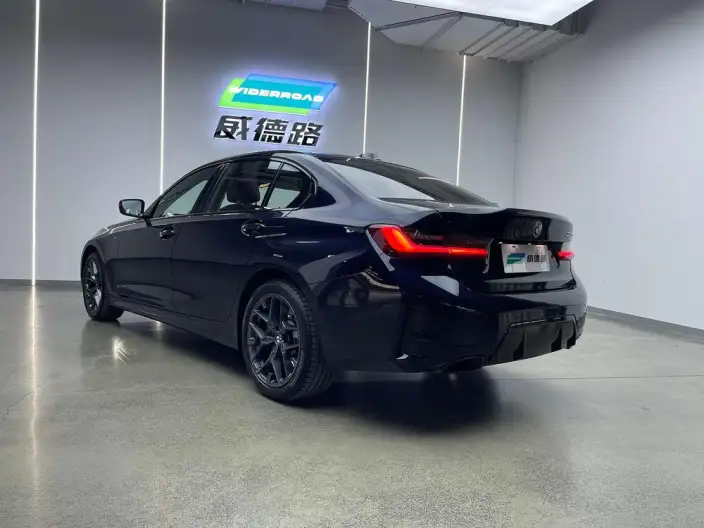 BMW 3 Series 2025 Model 330Li M Sports Night Set – фото 4