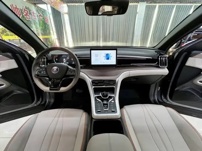 BYD Song Pro DM 2024 Model DM-i Honor Edition 71km Pilot Model – фото 9