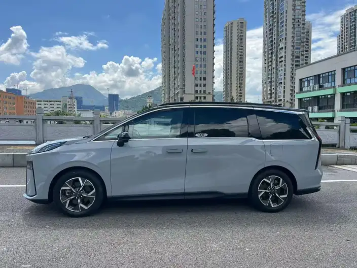 Maxus G70 2024 Model 2.0T Automatic Ultimate Edition 7 seat – фото 4