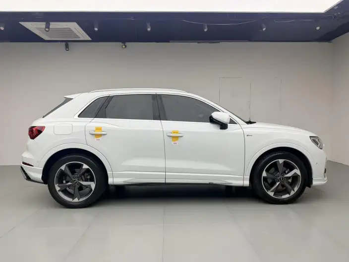 AUDI Q3 2024 Model 35 TFSI Fashion Dynamic Model – фото 8