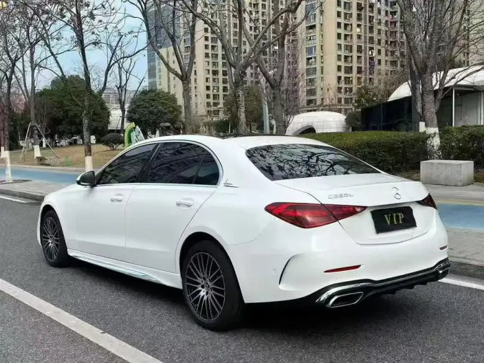 Mercedes-Benz C-Class 2024 Model C 260 L Sports Edition – фото 4