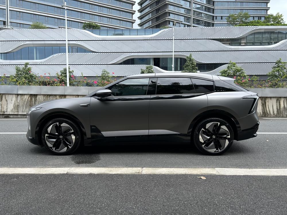 HiPhi HiPhi Y 2023 560km Elite