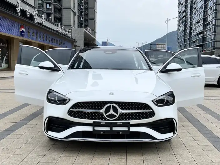 Mercedes-Benz C-Class 2024 Model C 260 L Sports Edition – фото 8