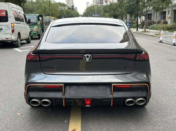 Changan UNI-V 2022 Model 1.5T Sports Edition – фото 4