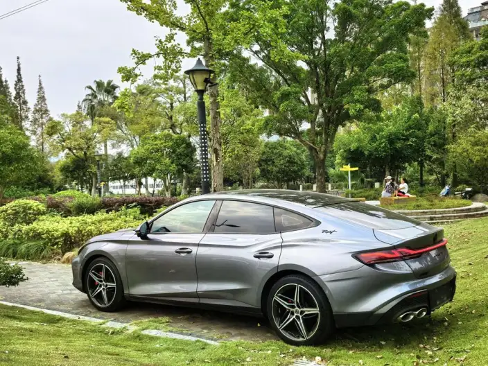 MG7 2025 Model 2.0T Automatic Trophy+ Chao Class Smart Driving Edition – фото 4