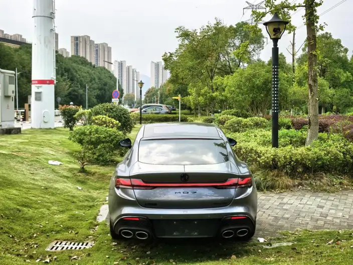 MG7 2025 Model 2.0T Automatic Trophy+ Chao Class Smart Driving Edition – фото 5