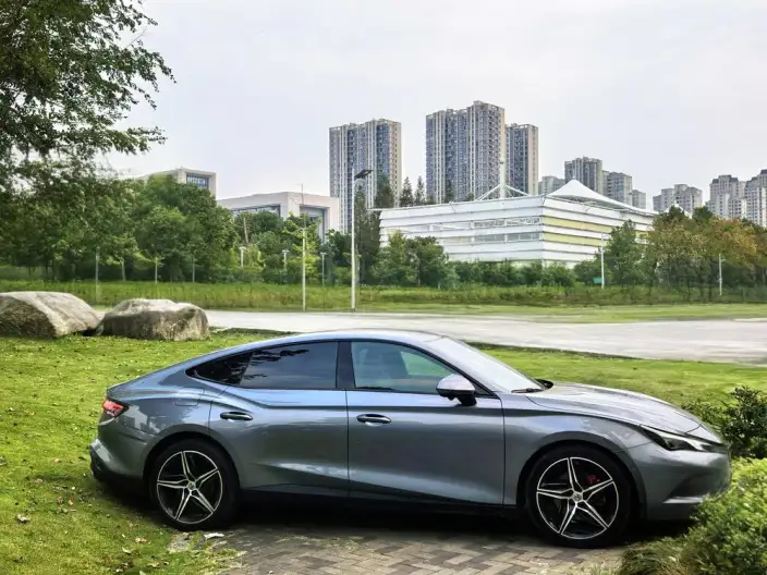 MG7 2025 Model 2.0T Automatic Trophy+ Chao Class Smart Driving Edition – фото 7