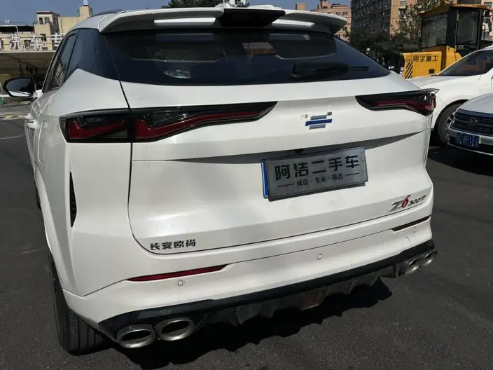 Changan Auchan Z6 2023 Model Blue whale 1.5T DCT Smart Edition Model – фото 9