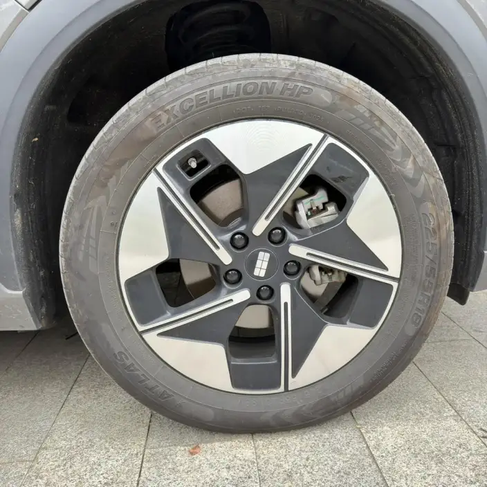 Geely Galaxy E5 2026 Model 610km Tiggo + Edition – фото 7